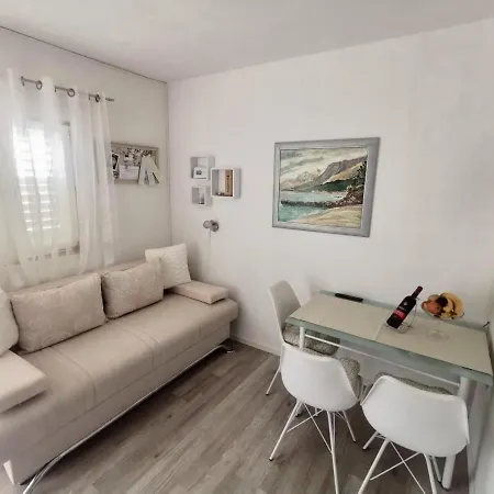 Apartment Marica *